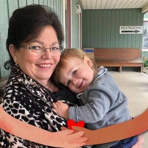 Meet your Posher, Darlene